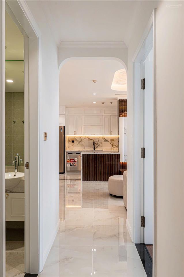 Bán gấp căn 3pn 117m2, vinhomes central park, bình thạnh, nội thất châu âu, view cực chill