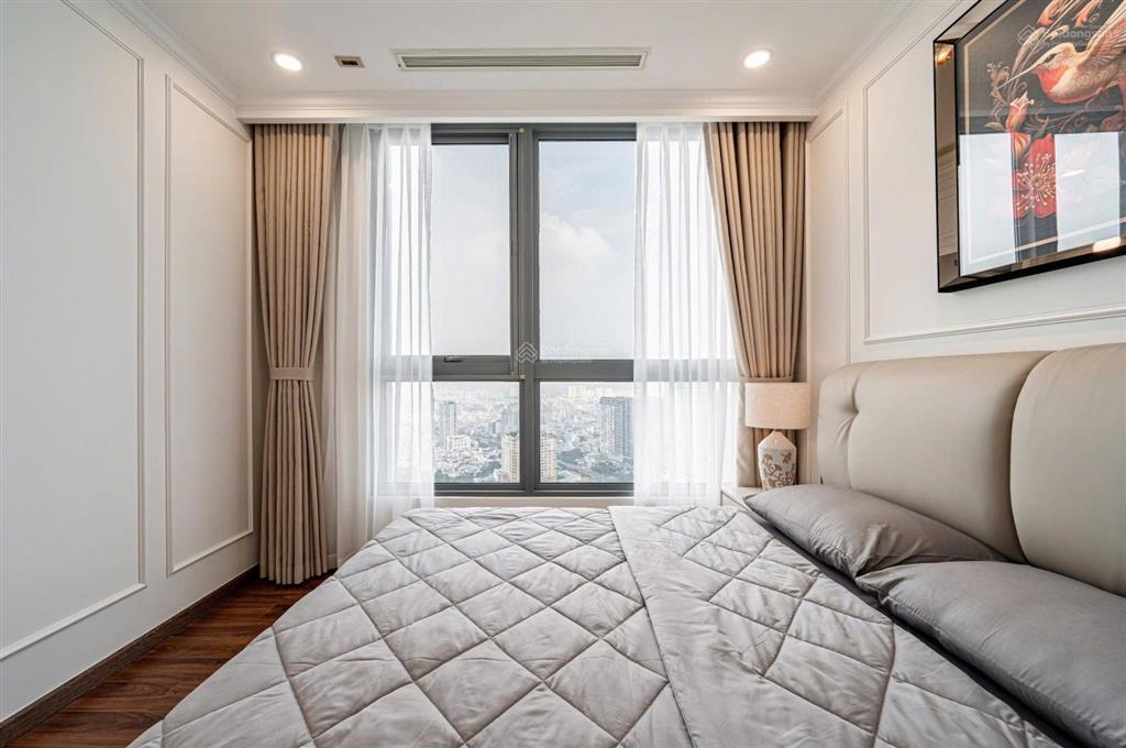 Bán gấp căn 3pn 117m2, vinhomes central park, bình thạnh, nội thất châu âu, view cực chill