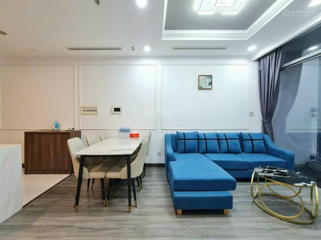 Bán gấp 2pn vinhomes central park, view trực diện sông, nội thất decor cao cấp