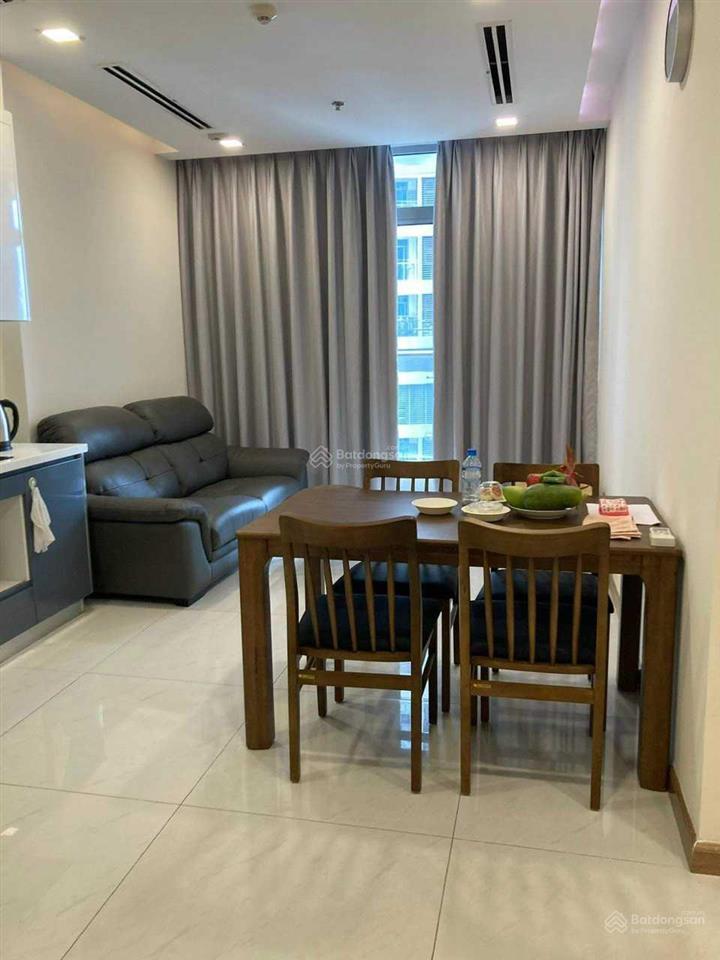 Còn hiếm có 1 căn 2pn 2wc, vinhomes central park, view sông giá tốt