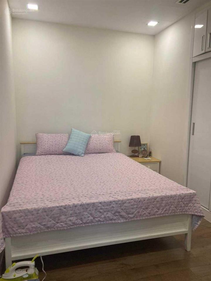 Còn hiếm có 1 căn 2pn 2wc, vinhomes central park, view sông giá tốt
