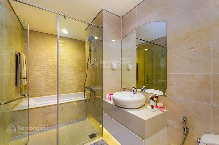 Chuyên cho thuê ngắn hạn, dài hạn vinhomes central park giá tốt.  ruby homes 0938 616 ***