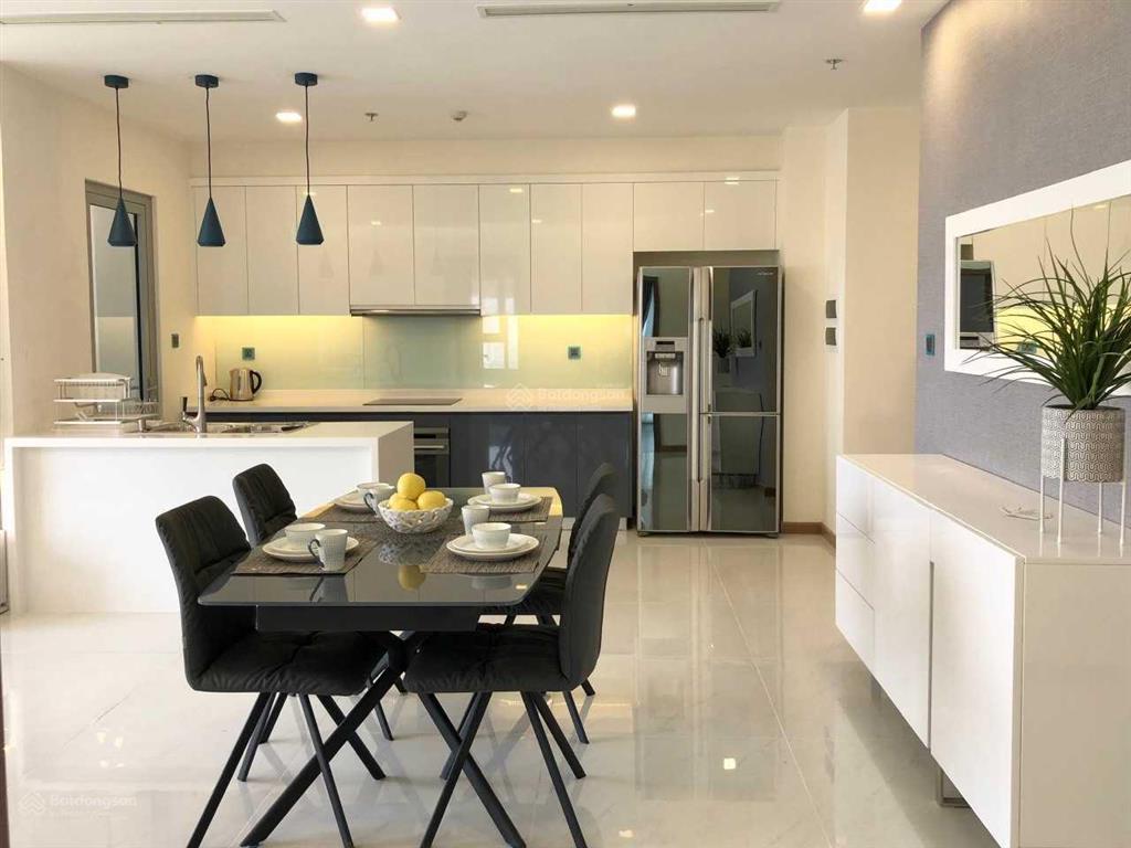 Chuyên cho thuê ngắn hạn, dài hạn vinhomes central park giá tốt.  ruby homes 0938 616 ***