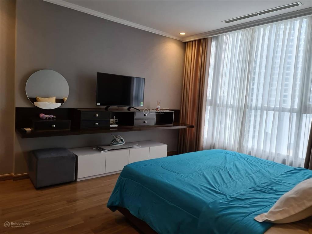 Cho thuê giá siêu tốt 3pn vinhomes central park, full nội thất sang xịn, view thoáng đẹp