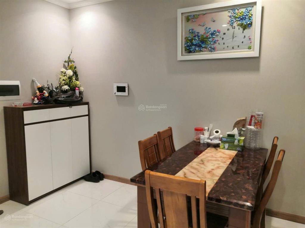 Giảm sốc căn hộ 2pn vinhomes central park, full nội thất, view cực chill
