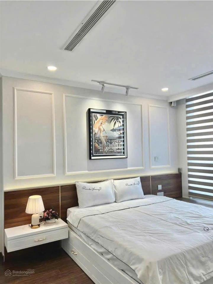 Hạ giá bán gấp 3pn vinhomes central park, căn góc full nội thất xịn, view sông và city cực chill