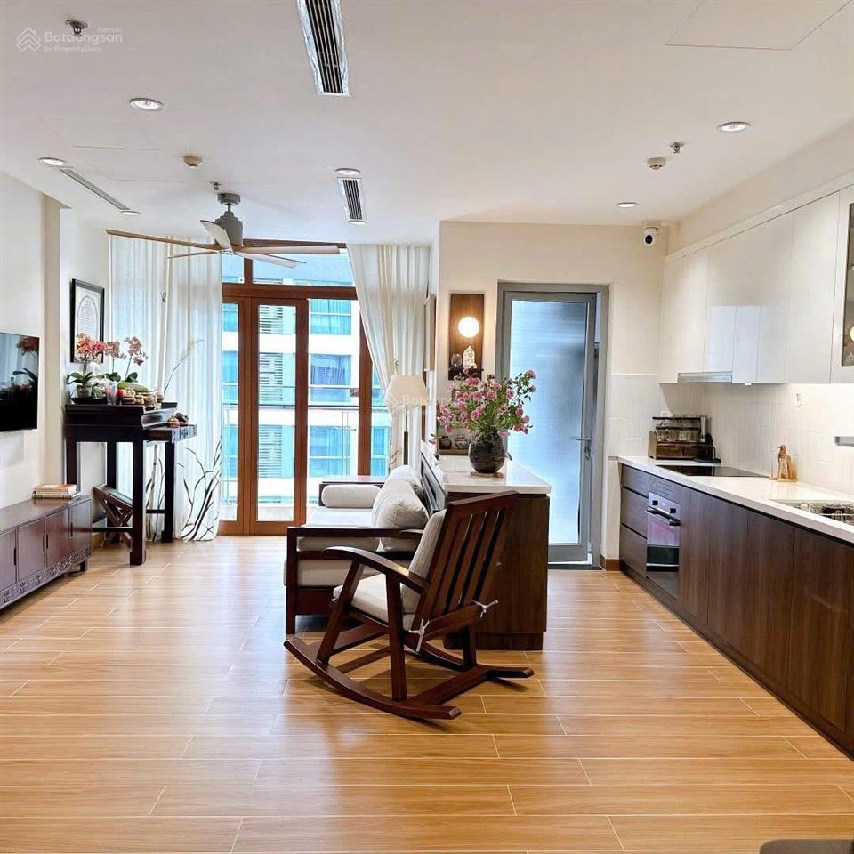 Giảm giá sâu bán gấp 3pn khu park vinhomes central park, full nội thất cao cấp, view sông