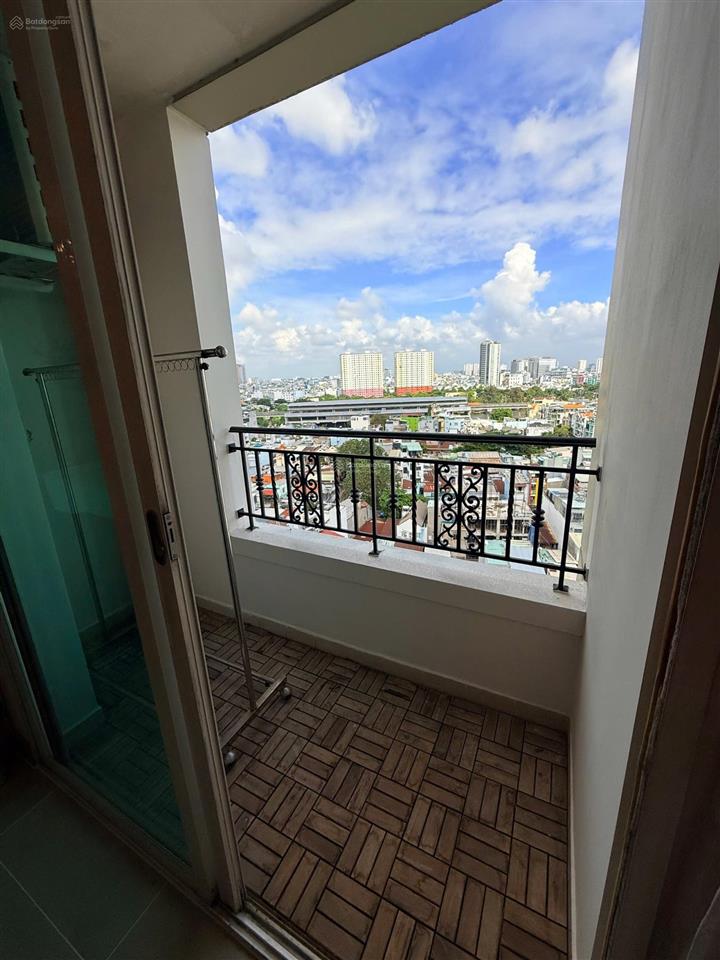 Giảm sâu bán gấp 2pn the manor, 98m2, view thoáng mát, full nội thất