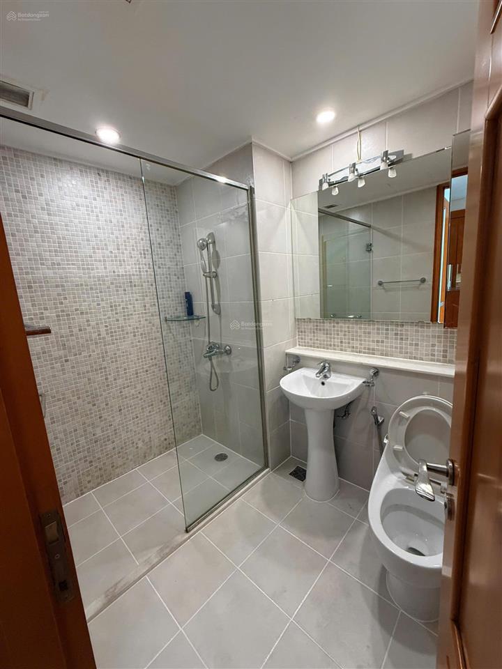 Giảm sâu bán gấp 2pn the manor, 98m2, view thoáng mát, full nội thất