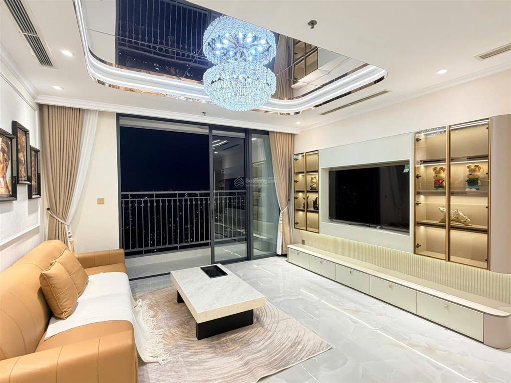 Giảm sâu bán 3pn rộng 119m2, vinhomes central park, full nội thất decor mới, view cực chill