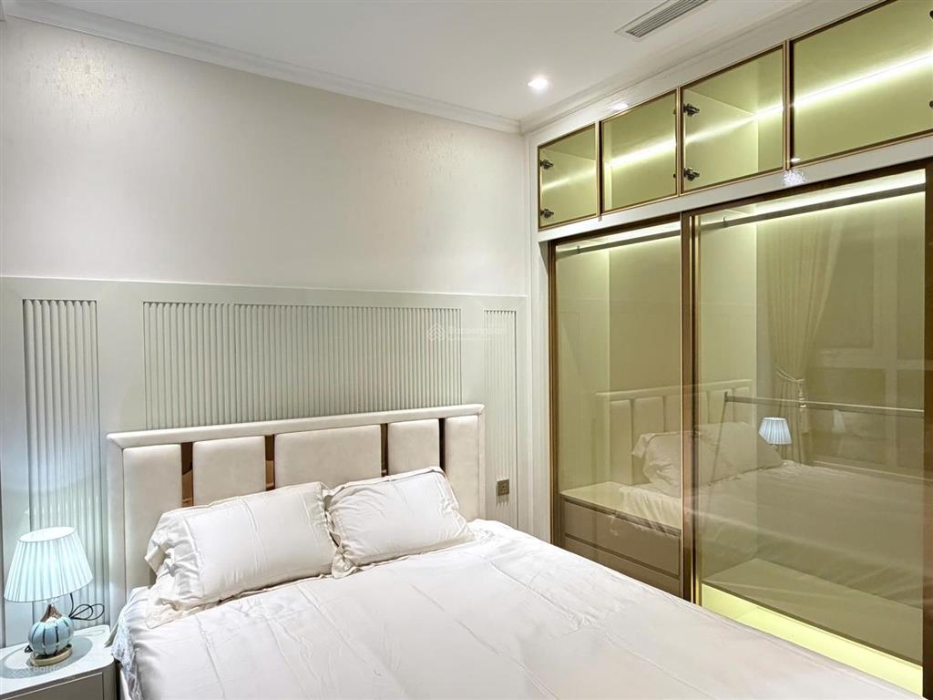 Giảm sâu bán 3pn rộng 119m2, vinhomes central park, full nội thất decor mới, view cực chill