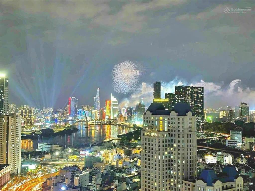 Hạ giá bán gấp 1 pn vinhomes central park full nội thất decor, view sông đẹp lung linh