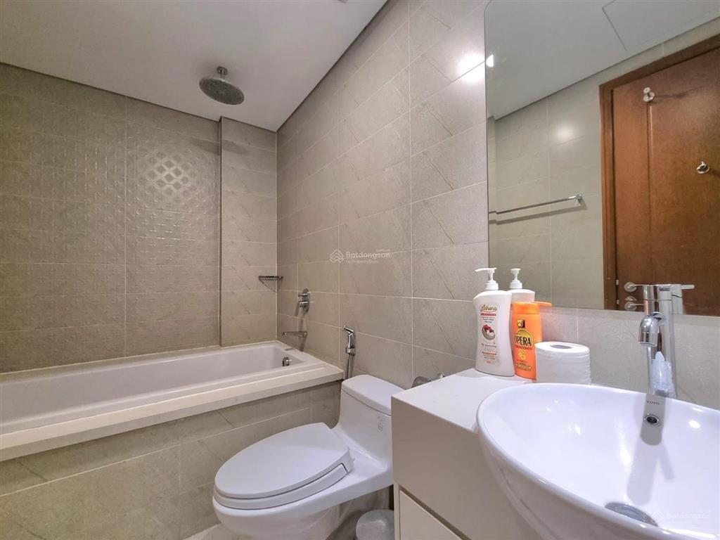 Hạ giá bán gấp 1 pn vinhomes central park full nội thất decor, view sông đẹp lung linh