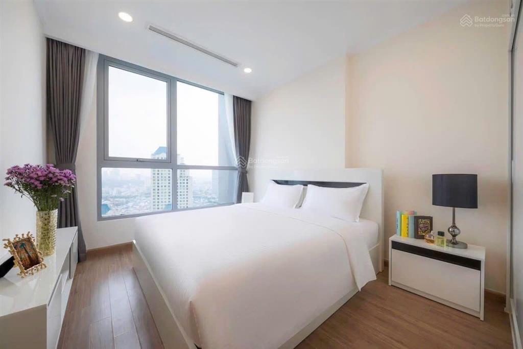 Hạ giá bán gấp 1 pn vinhomes central park full nội thất decor, view sông đẹp lung linh