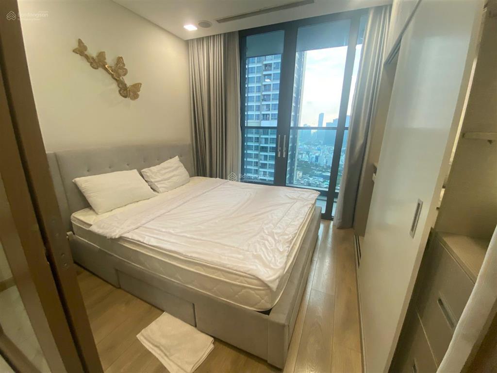Cho thuê 1 pn landmark 81, full nội thất decor sang xịn, view xem bắn pháo hoa lung linh