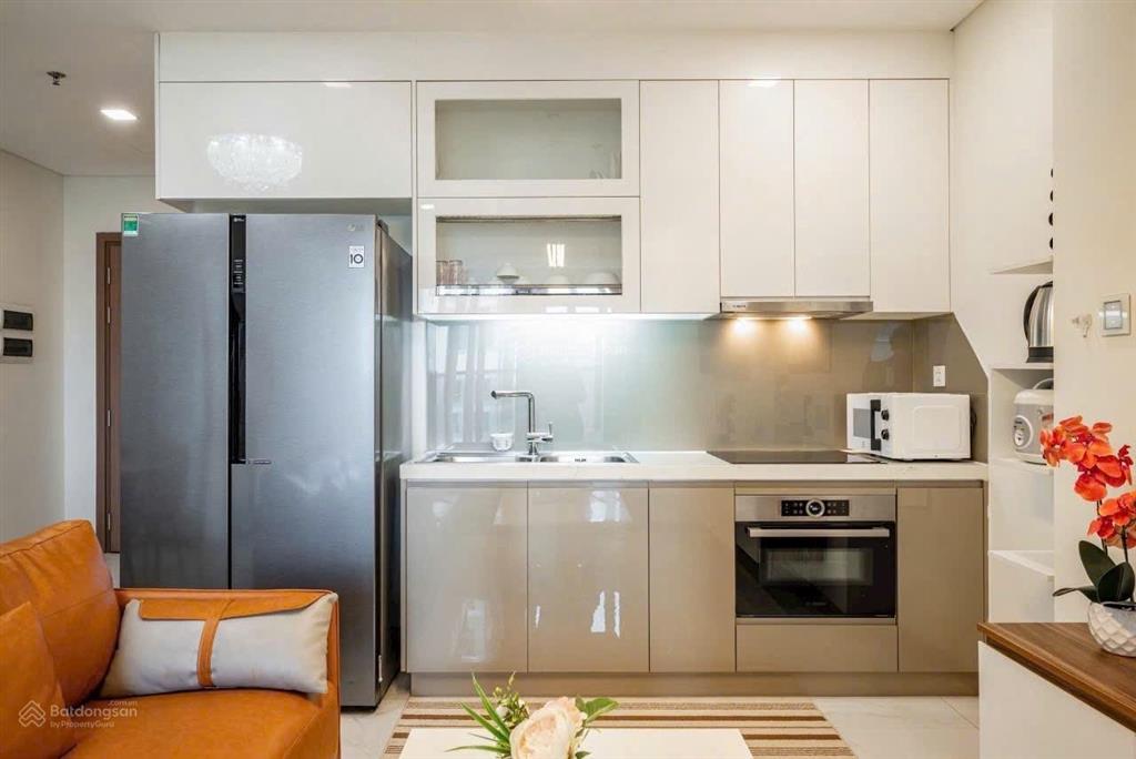 Cho thuê 1 pn landmark 81, full nội thất decor sang xịn, view xem bắn pháo hoa lung linh