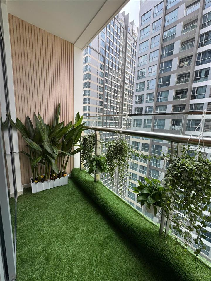 Hạ giá bán gấp 3pn khu park 3 vinhomes central park, full nội thất cao cấp view sông