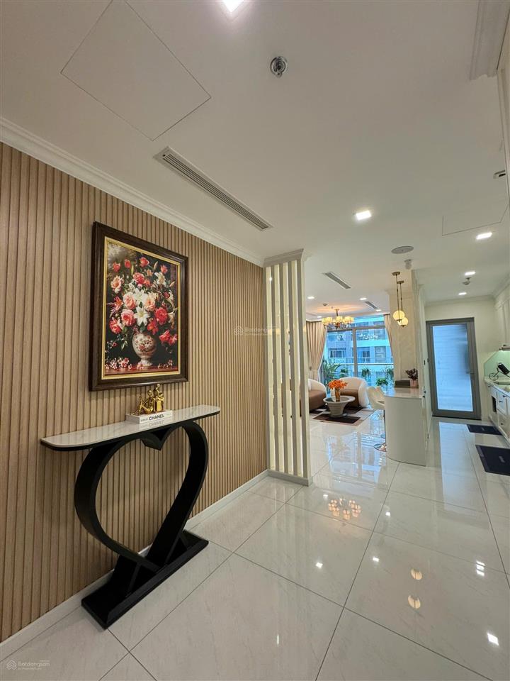 Hạ giá bán gấp 3pn khu park 3 vinhomes central park, full nội thất cao cấp view sông