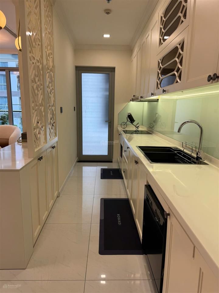 Hạ giá bán gấp 3pn khu park 3 vinhomes central park, full nội thất cao cấp view sông