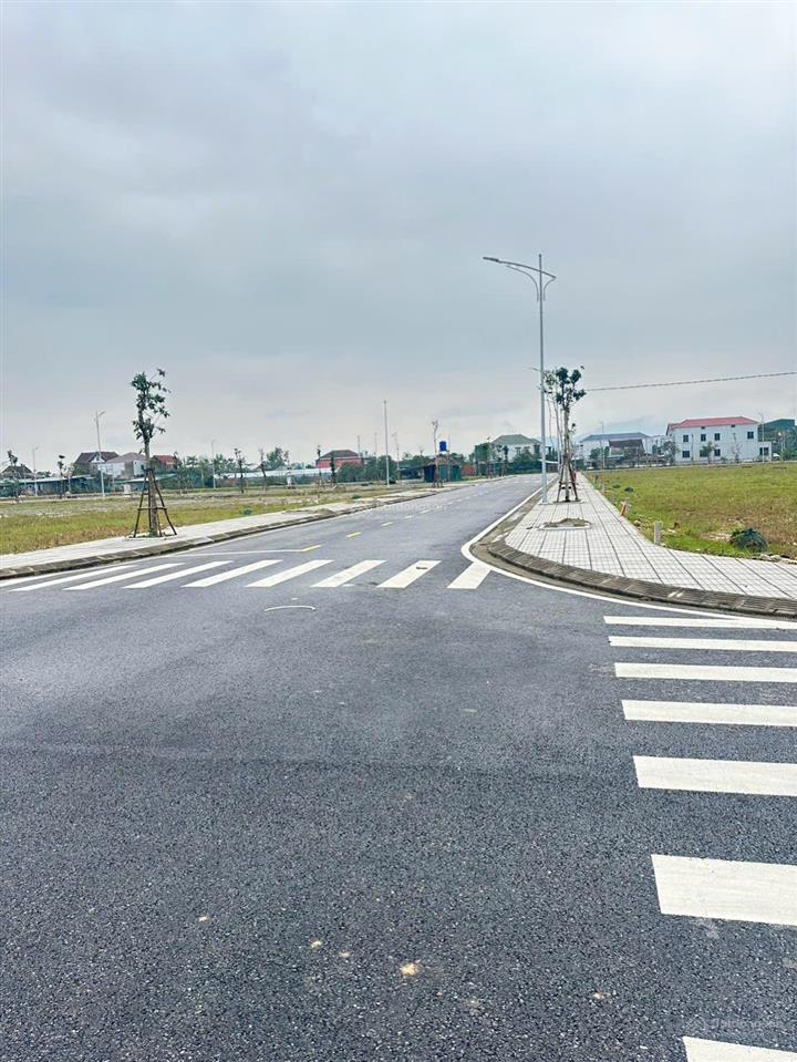 Đất quy hoạch phân lô sát đường nguyễn xí phường hà huy tập(thạch tân củ), hà tĩnh