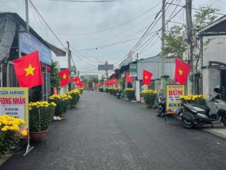 180 m2 trục nhựa kinh doanh trà kiểm 1  thông quốc lộc 1a