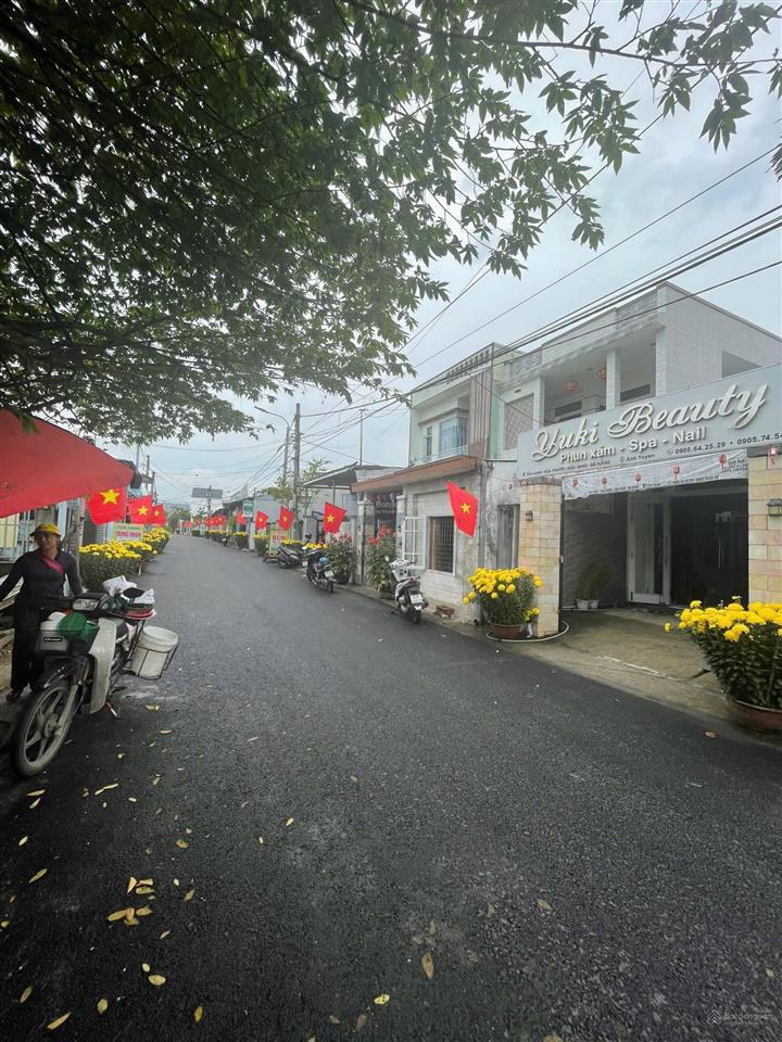 180 m2 trục nhựa kinh doanh trà kiểm 1  thông quốc lộ 1a