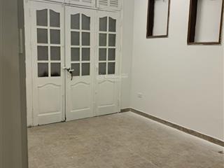 Cho hộ gia đình thuê nhà nguyên căn 55m2 4 tầng ngõ 361 trường chinh