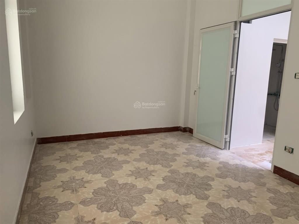 Cho hộ gia đình thuê nhà nguyên căn 55m2 4 tầng ngõ 361 trường chinh