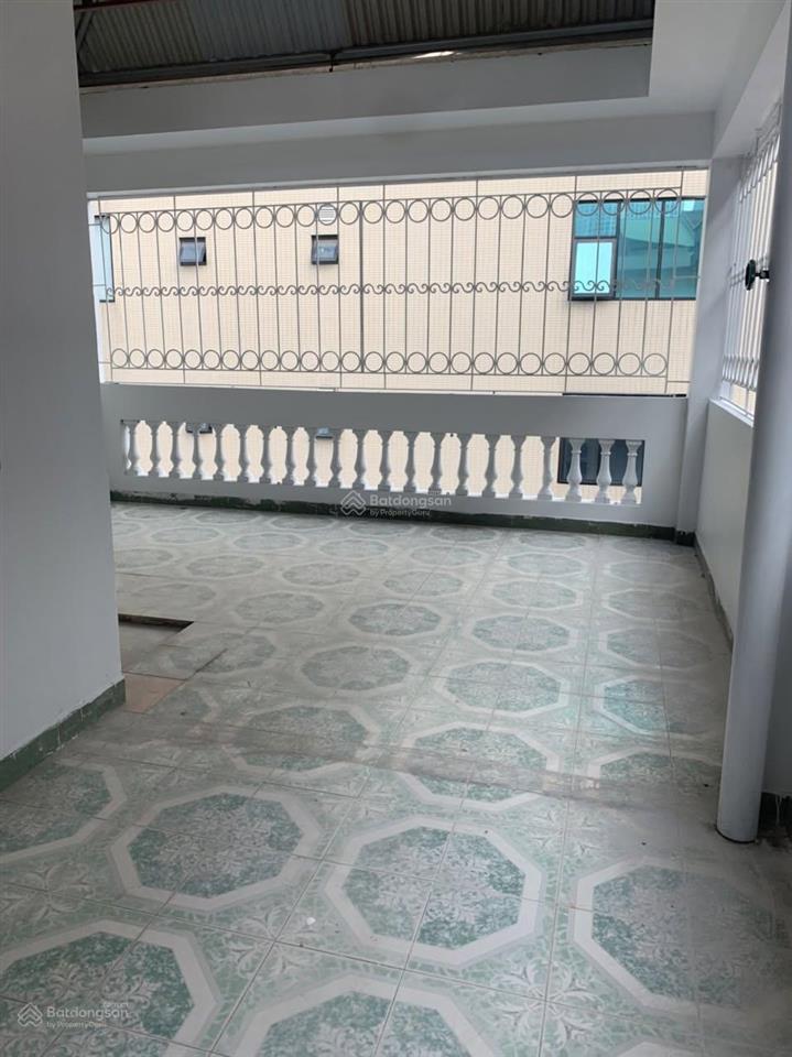 Cho hộ gia đình thuê nhà nguyên căn 55m2 4 tầng ngõ 361 trường chinh
