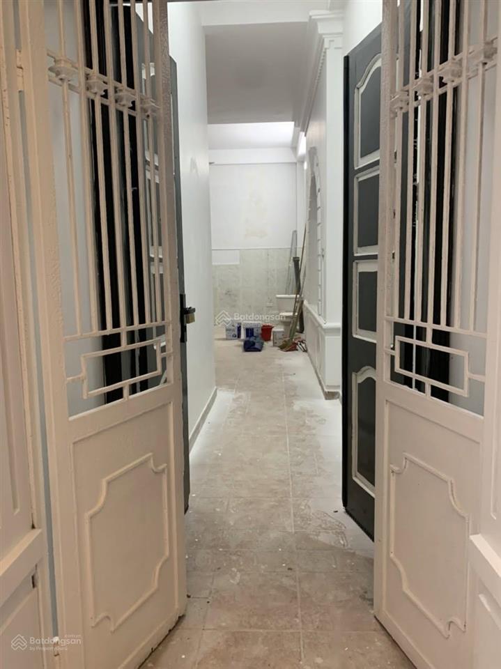 Cho hộ gia đình thuê nhà nguyên căn 55m2 4 tầng ngõ 361 trường chinh