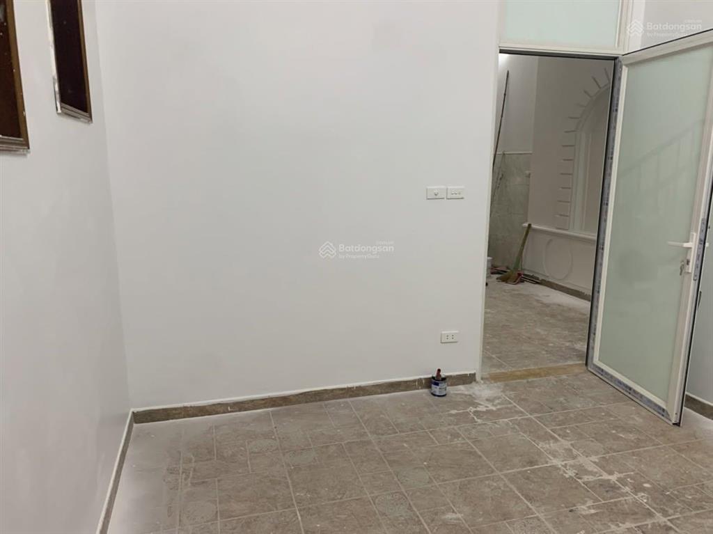 Cho hộ gia đình thuê nhà nguyên căn 55m2 4 tầng ngõ 361 trường chinh