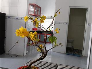 Gần chợ, trường học gần khu vực trung tâm hành chính mặt tiền đường cao thị chính không ngập nước