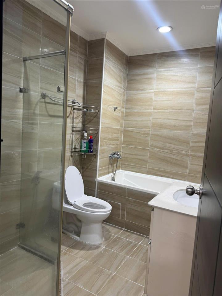 Sổ hồng đầy đủ ho tro khách vay banhk ưu tiên thiện chí thương lượng cho khách thiện chí