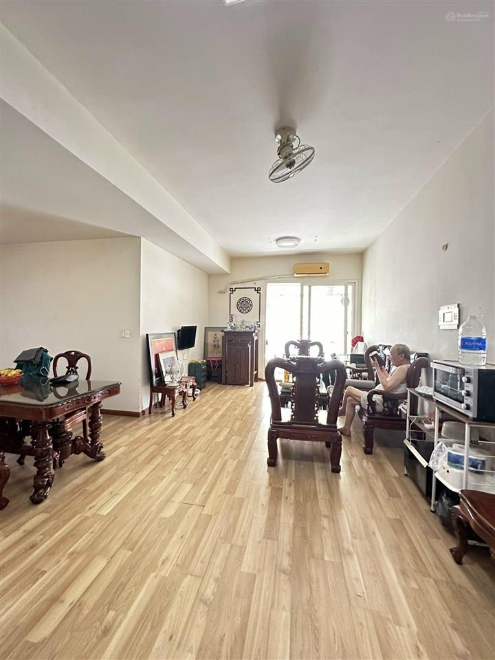Sổ hồng chính chủ đầy đủ, ưu tiên cho khách thiện chí. thương lượng