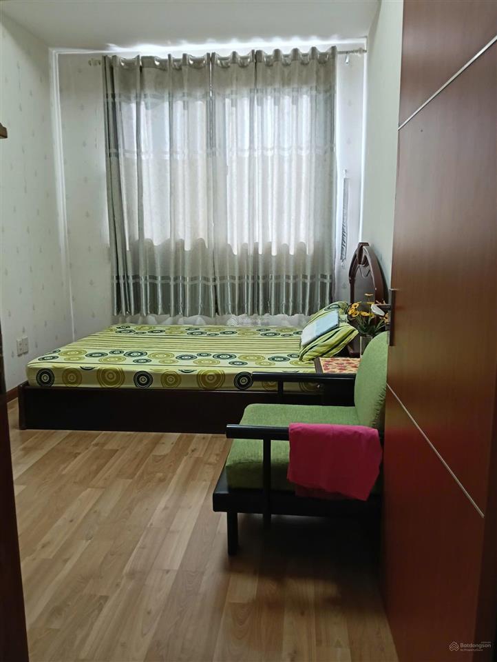 Gần trường học, gần phú mỹ hưng, chợ, siêu thị, ưu tiên khách thiện chí