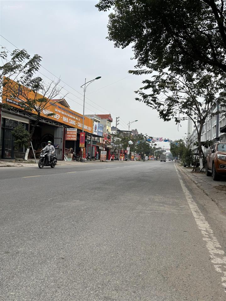 Bán đất đấu giá yên nội vạn yên mê linh hn .dt67m2 mt5,5m giá 2,45tỷ gần khu công nghiệp tiến thắng