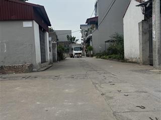 Bán đất thôn ấp đồng vỡ quang minh mê linh .70m2 mt4m giá 47tr/m2 đường trục chính