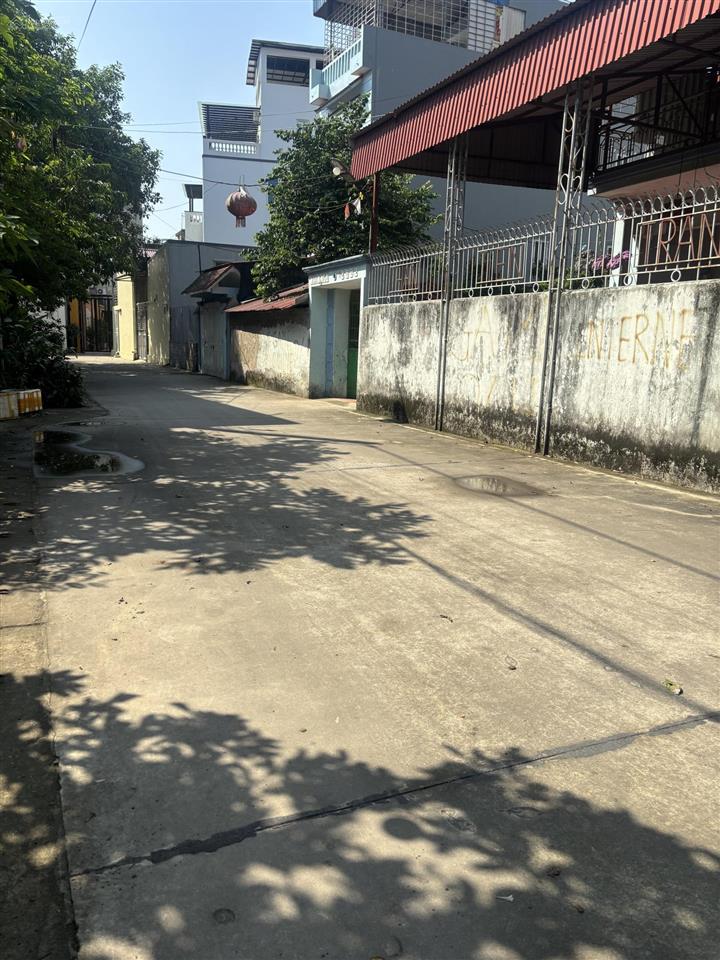 Bán đất tổ 9 quang minh, mê linh. dt 60m2 giá 3,1 tỷ đường rộng ngõ thông full thổ cư, giá đầu tư