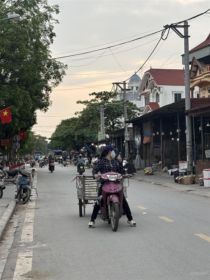 Bán đất thôn đức hậu thanh lâm mê linh. dt55m2 mt 4,2m giá 2,25tỷ băng 2 đường liên tỉnh ngõ thông