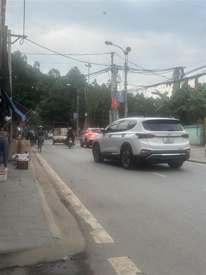 Bán đất thôn đức hậu thanh lâm mê linh. dt55m2 mt 4,2m giá 2,25tỷ băng 2 đường liên tỉnh ngõ thông