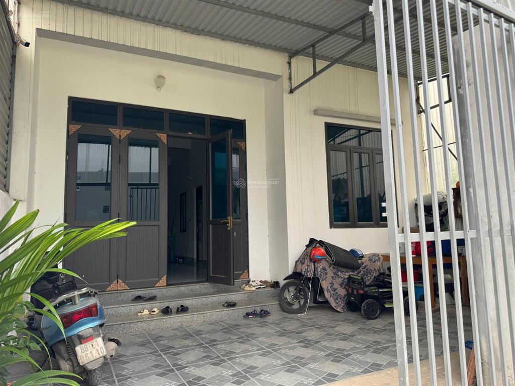 Bán nhà cấp 4 phố yên, tiền phong. dt 65,8m2, mt 5m giá 2,58 tỷ mua đất tặng nhà