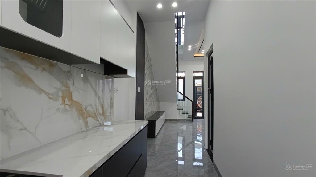 Nhà 2 tầng diên toàn đường nhựa gần khu tái định cư diên toàn 2 tỷ 150 triệu