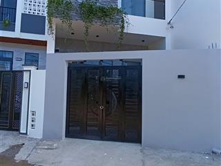 Nhà 2 tầng diên toàn đường nhựa gần khu tái định cư diên toàn 2 tỷ 150 triệu