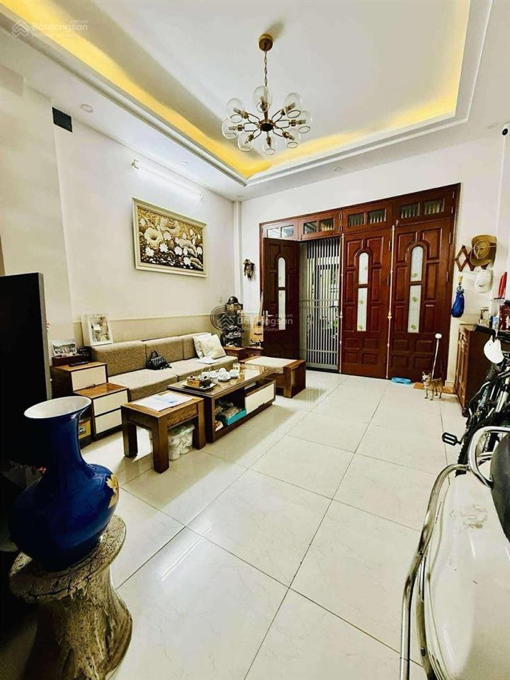 Cho thuê cả nhà phố hào nam, đống đa, hà nội, dt 75m2 x 4 tầng, giá 21tr/tháng