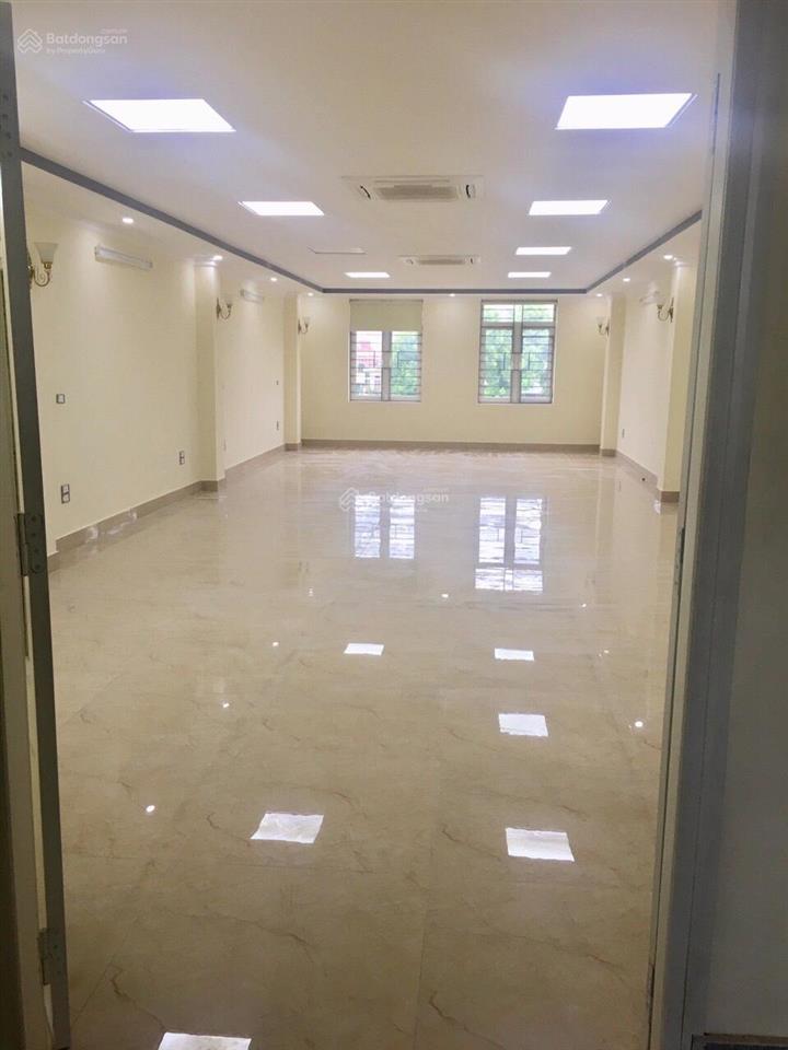 Cho thuê văn phòng phố nguyễn thị định, cầu giấy, hà nội, dtsd 30m2, thông sàn, giá 6tr/tháng