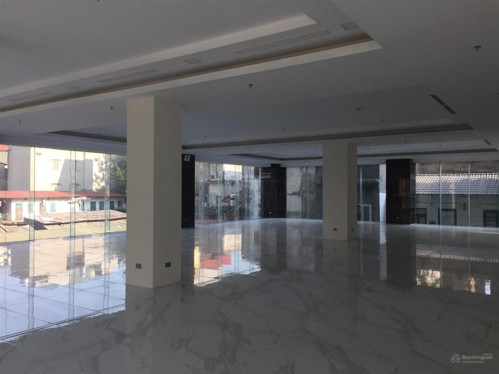 Cho thuê văn phòng phố mạc thái tông, cầu giấy, hà nội, dtsd 220m2, thông sàn, giá 68 tr/tháng