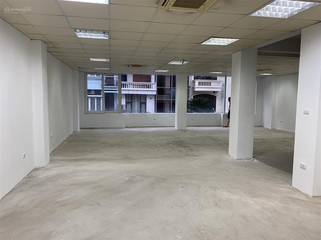Cho thuê vp phố dương văn bé,hai bà trưng,hà nội,dtsd 100m2,thông sàn,giá 17tr/tháng