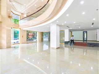 Cho thuê vp phố phạm văn đồng,cầu giấy,hà nội,dtsd 200m2,thông sàn,giá 42tr/tháng ,mới đẹp
