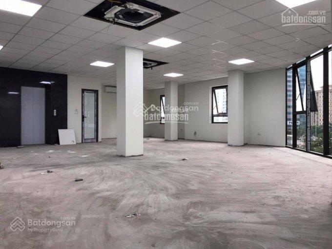 Cho thuê văn phòng phố nguyễn khang,cầu giấy,hà nội,dtsd 60m2,thông sàn,giá 12tr/tháng