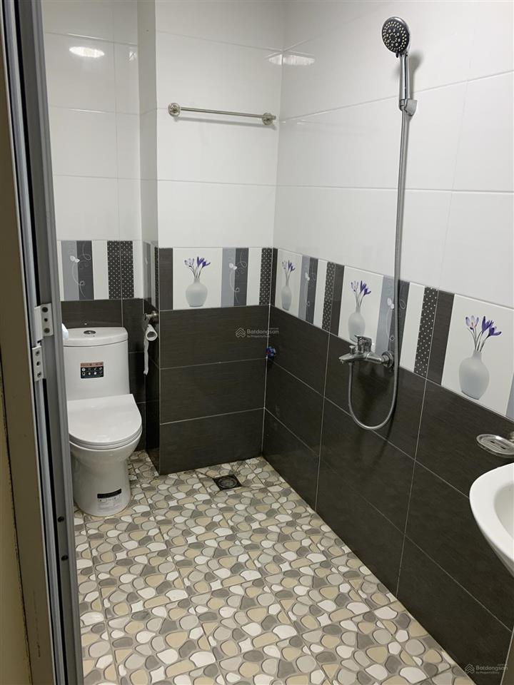 Cho thuê vp phố đồng cổ,tây hồ,hà nôi, dt 70m2,thông sàn,giá 10,5tr/tháng